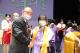 南華大學辦學特色「成年禮」亦為新生必修辦通識課程，師長披戴再加禮「黃巾」