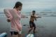 海波浪文化事業有限公司在外澳的4Kids親子衝浪基地，帶領青聚點學員建立身體與海洋的連