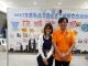 陳祥（右）與馬來西亞循人中學圖書館辜寶玉主任合作交流課程