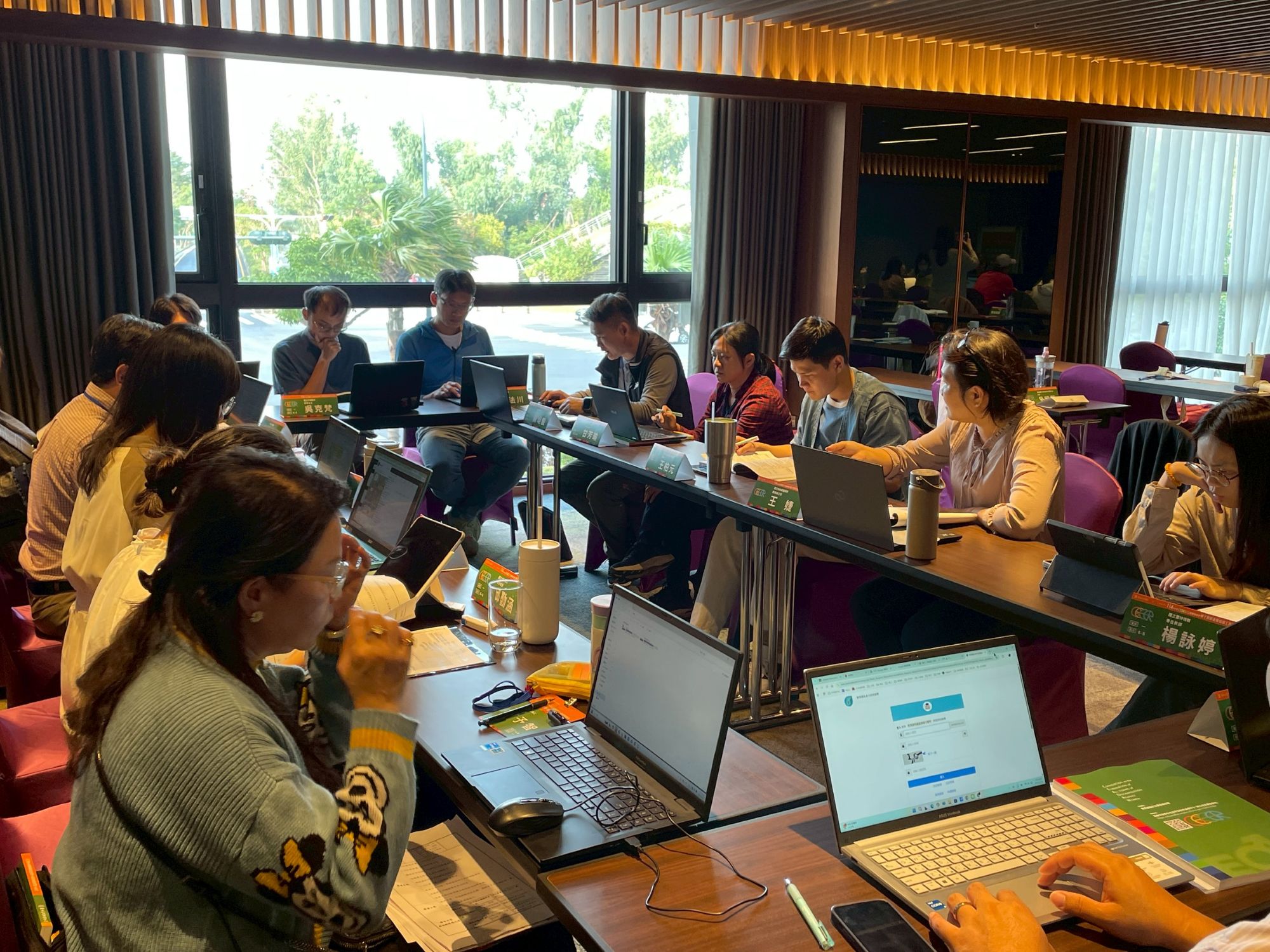 國立和美實驗學校王婕主任帶領種子教師性平課程實作_大圖