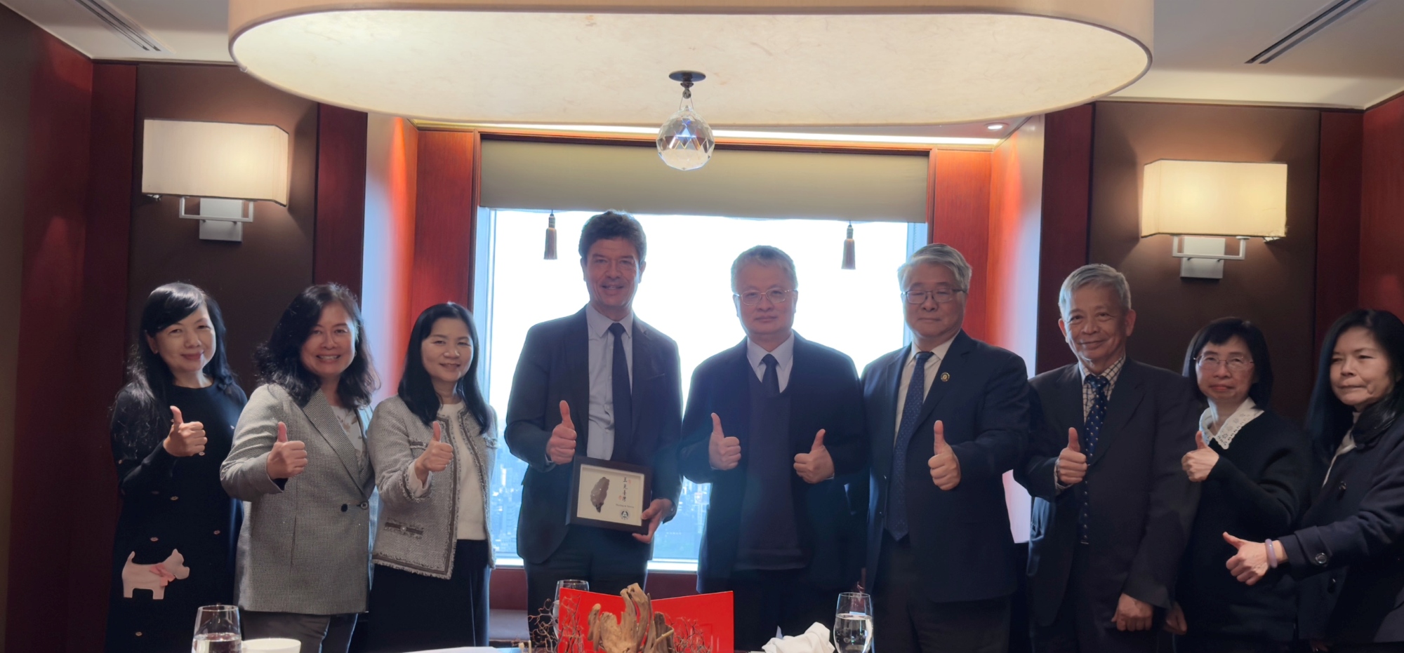 教育部劉政務次長國偉會晤法國東方語言及文化學院Jean -François Huchet校長_大圖