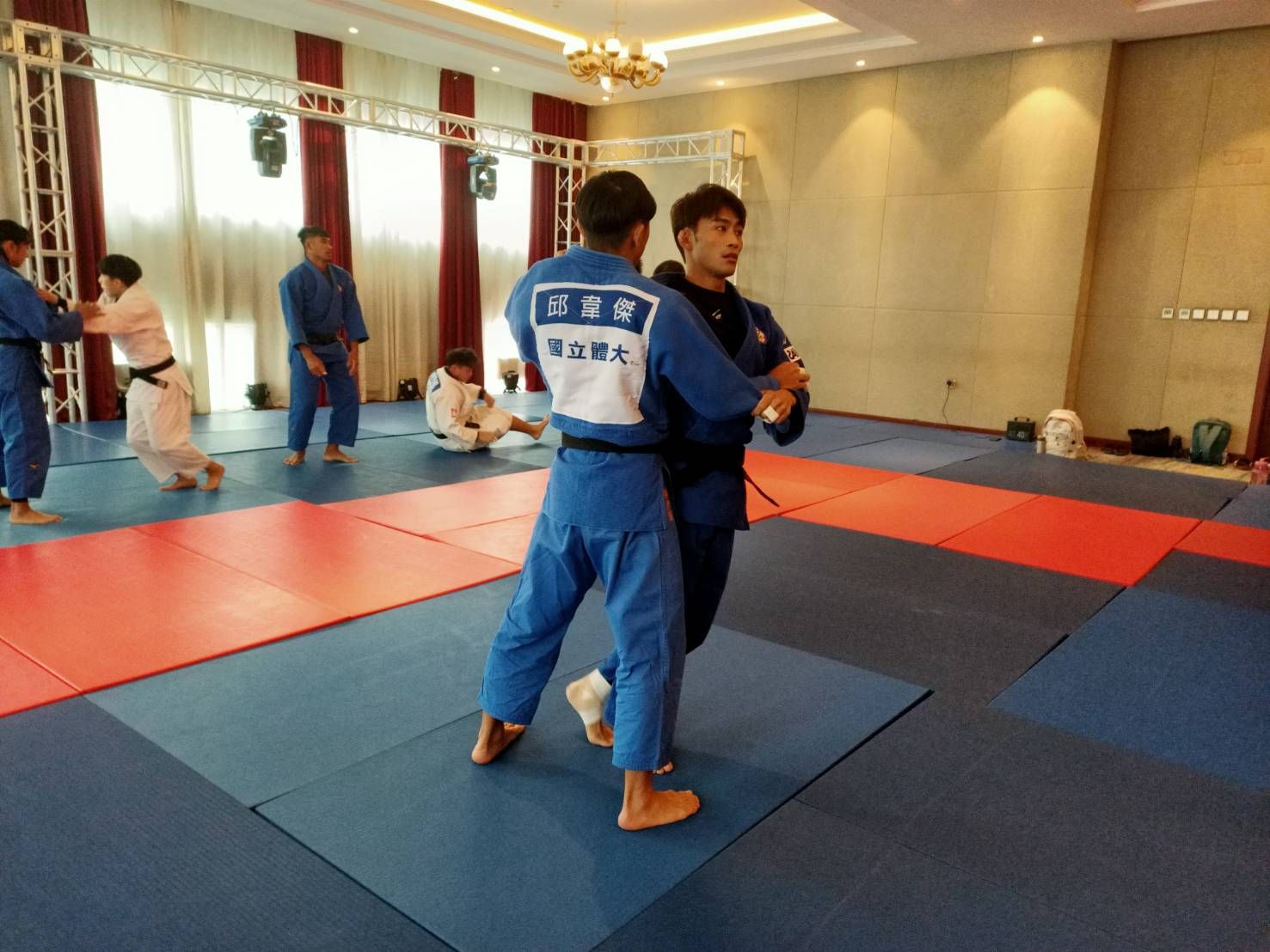 (附件照片1)1110623-1-男子60公斤楊勇緯選手於蒙古烏蘭巴托賽前訓練。_大圖